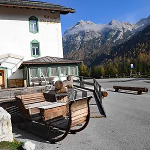 Inn Rifugio Ospitale, Cortina dʼAmpezzo